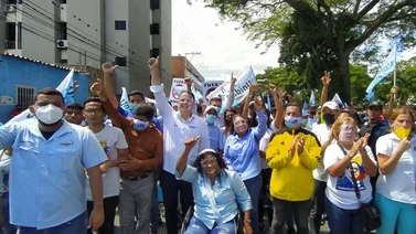 Militantes de la MUD y UNT se enfrentan a golpes en Lara (+Video)