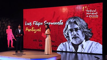 Realizan en Caracas el Festival Mundial de Poesía 2021