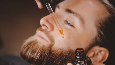 Aceites esenciales para cuidar la barba