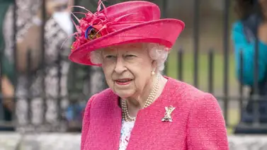 La reina Isabel II atiende audiencias virtuales en Windsor tras su alta hospitalaria La reina Isabel II atiende audiencias virtuales en Windsor tras su alta hospitalaria
