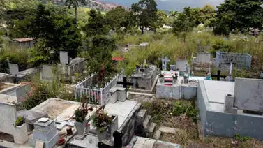 Aprehenden a dos hombres por profanar tumbas en Sucre Aprehenden a dos hombres por profanar tumbas en Sucre