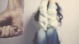 Francia insta a mejorar el tratamiento de violencia machista