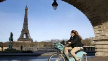 París invertirá 250 millones de euros para impulsar el uso de bicis