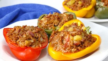 Pimentón relleno con carne molida