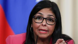 Delcy Rodríguez acusa a Duque de la persecución de los venezolanos en Colombia