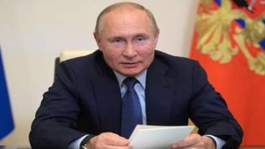 Putin da una semana de vacaciones a los rusos para frenar la pandemia