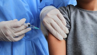 Venezuela realiza jornada de vacunación contra la fiebre amarilla