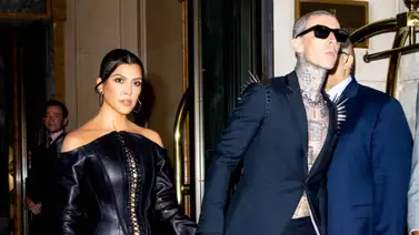 Kourtney Kardashian se compromete con Travis Barker Kourtney Kardashian se compromete con Travis Barker