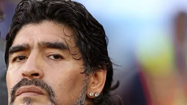 Declaran hermanas de Maradona como testigos en causa por la muerte del astro