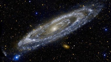 Astrónomos detectan señales de radio insólitas desde centro de la Vía Láctea