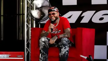 Farruko lanza nueva versión de su éxito "Pepas" con DJ Tiësto Farruko lanza nueva versión de su éxito "Pepas" con DJ Tiësto