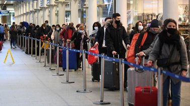 Reino Unido relaja restricciones por COVID-19 para viajes internacionales