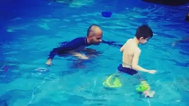 La hidroterapia puede beneficiar a los niños autistas, afirman expertos La hidroterapia puede beneficiar a los niños autistas, afirman expertos