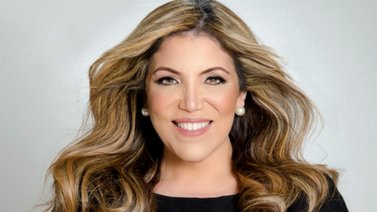 Laura Castellanos gana el Global Democracy Award en Washington
