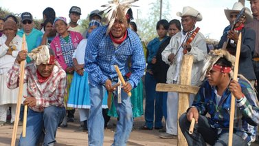 Presidente López Obrador le pide disculpas a los indígenas Yaquis