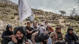 Los talibanes deciden implementar la Constitución monárquica de 1964