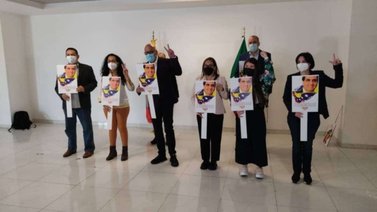 Delegación del Gobierno venezolano arriba a México para reanudar diálogo con la oposición