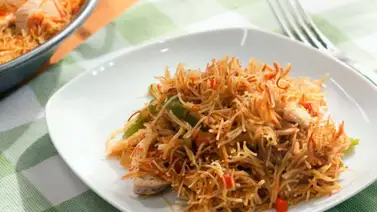 Fideuá de pollo, deliciosa forma de comer pasta Fideuá de pollo, deliciosa forma de comer pasta