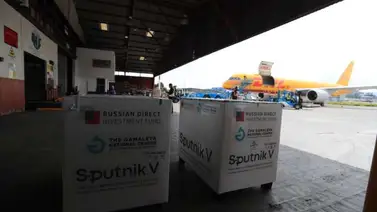 Guatemala recibe 700.000 dosis rusas Sputnik V contra el COVID-19 Guatemala recibe 700.000 dosis rusas Sputnik V contra el COVID-19