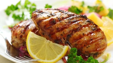Jugosa pechuga de pollo al horno