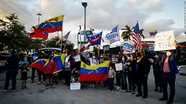 Venezolanos en Florida retirarán apoyo a senadores Rubio y Scott si no hay ciudadanía