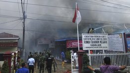Incendio en prisión de Indonesia deja 41 reclusos muertos