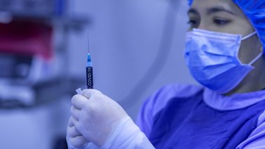 Cuba comienza a vacunar a niños y adolescentes contra el coronavirus