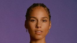 Alicia Keys convertirá su canción "Girl On Fire" en una novela para jóvenes