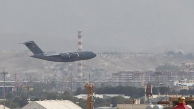 EEUU frustra un ataque con cohetes contra el aeropuerto de Kabul