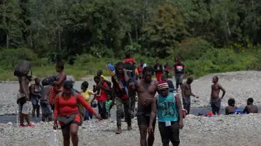 Entre 800 y 900 migrantes en tránsito cruzan a Panamá desde Colombia Entre 800 y 900 migrantes en tránsito cruzan a Panamá desde Colombia