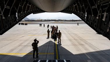 La UE evacua a todo el personal de su delegación en Afganistán