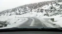 Una espectacular nevada ocurrió en picos de Mérida