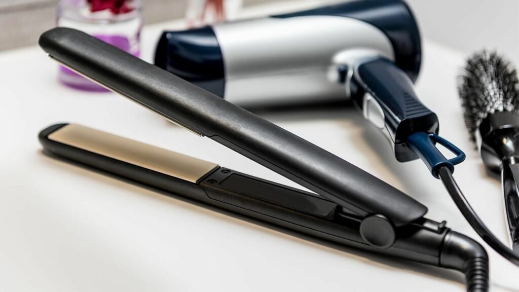 Repara el cabello maltratado por los secadores, planchas y tenazas Repara el cabello maltratado por los secadores, planchas y tenazas