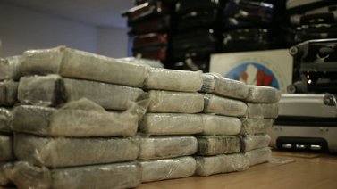 Efectivos de la Guardia Nacional incautan 2 kilos de presunta cocaína