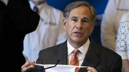 Gobernador de Texas, firme crítico a la mascarilla, da positivo a COVID-19