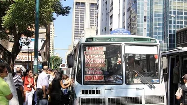 Comité de usuarios exige respuestas ante aumento del pasaje