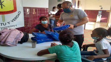 Iglesia católica atiende a más de 14 mil caminantes en frontera del Táchira