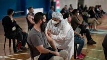 Menos del 20% de la población en Latinoamérica ha sido vacunada