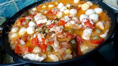 Corbullón de mero, plato ancestral costero