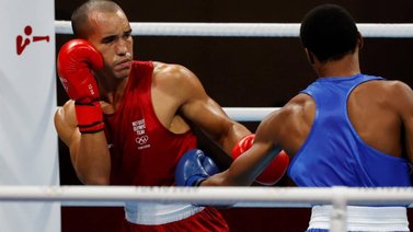 Uruguay acoge al boxeador olímpico venezolano del equipo de refugiados