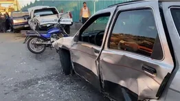 Un conductor impacta contra cuatro vehículos en Maiquetía tras quedarse dormido