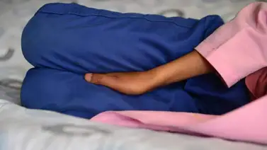 Mujer queda tras las rejas por prostituir a sus hijas de 11 y 13 años Mujer queda tras las rejas por prostituir a sus hijas de 11 y 13 años