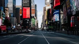 Alcaldía de Nueva York entrega 100 dólares a personas que se vacunen