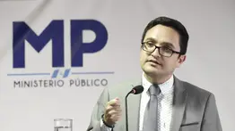 El fiscal anticorrupción Juan Francisco Sandoval fue destituido de su cargo y luego abandona Guatemala