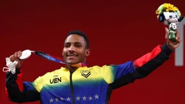 ¡Histórico! Julio Mayora conquista medalla de plata en Tokyo