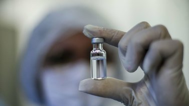 Reino Unido envía 9 millones de vacunas de AstraZeneca a países vulnerables