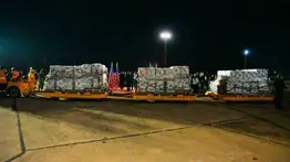 Paraguay recibe un millón de dosis de Pfizer donadas por EEUU