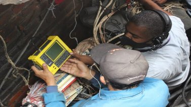 Residentes de Vargas quedan sin Internet por corte de fibra óptica