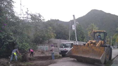 Gobierno de Aragua desarrolla Plan Cero Escombros en Ocumare de la Costa
