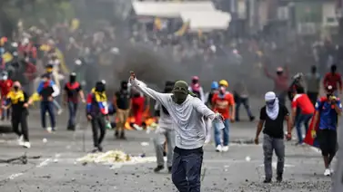 Protestas en Colombia dejan 50 lesionados y dos personas desaparecidas Protestas en Colombia dejan 50 lesionados y dos personas desaparecidas